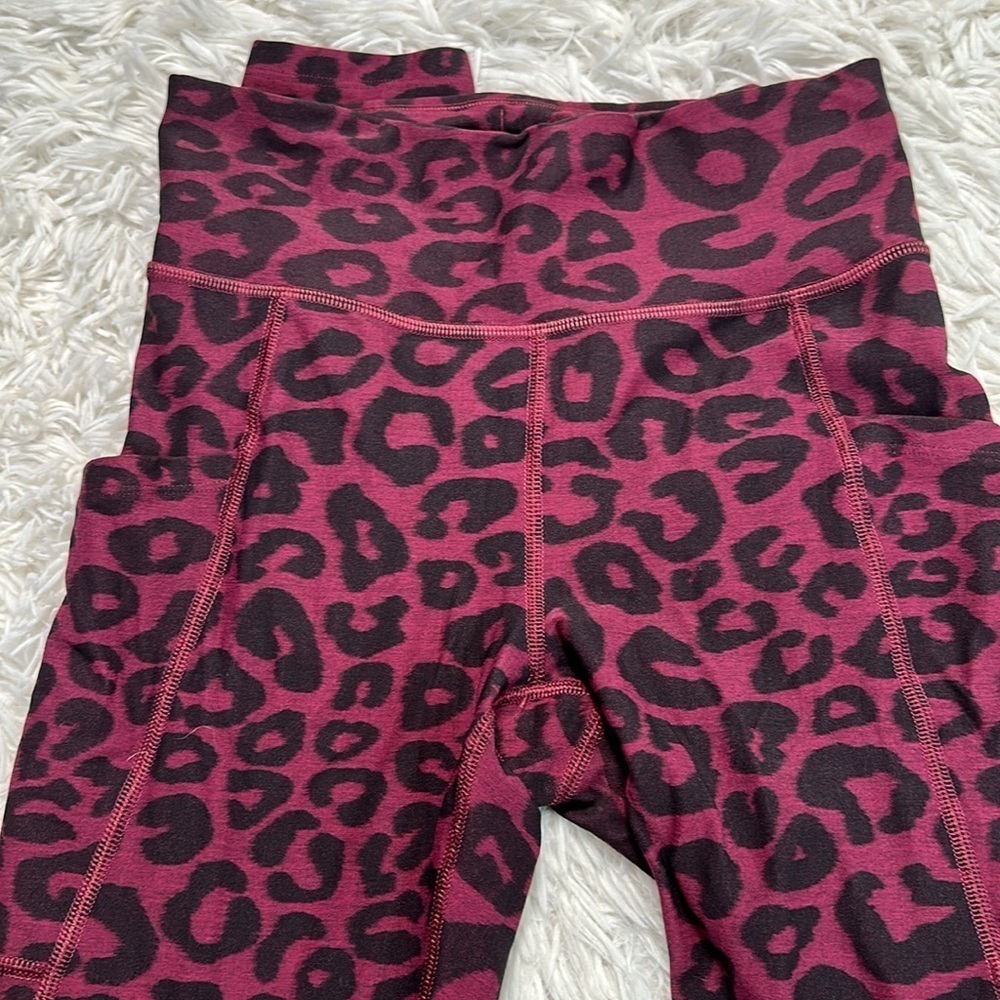 Lululemon lab Everlux Jacquard Training Tight 26" Leopardo Jacquard Pomegranate - Picture 2 of 7